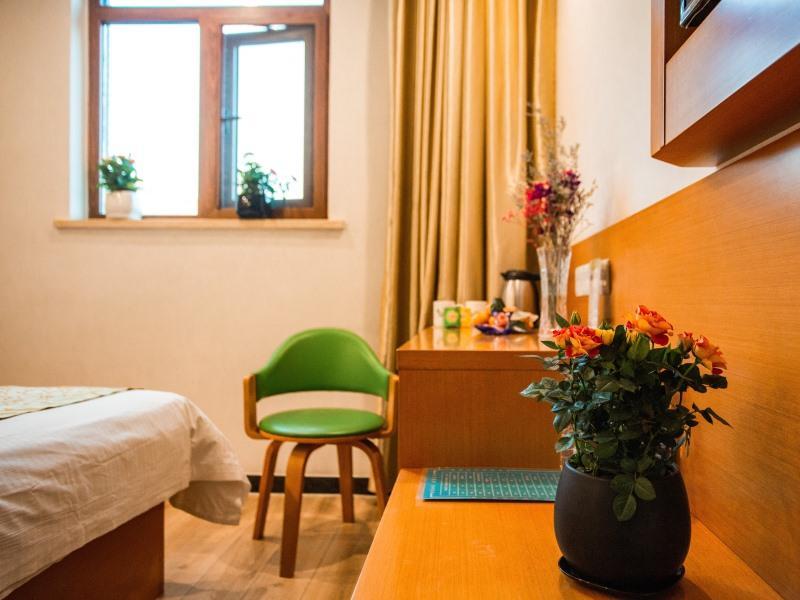 Vatica Shangdong Zaozhuang Tengzhou Railway Station Hotel Dış mekan fotoğraf